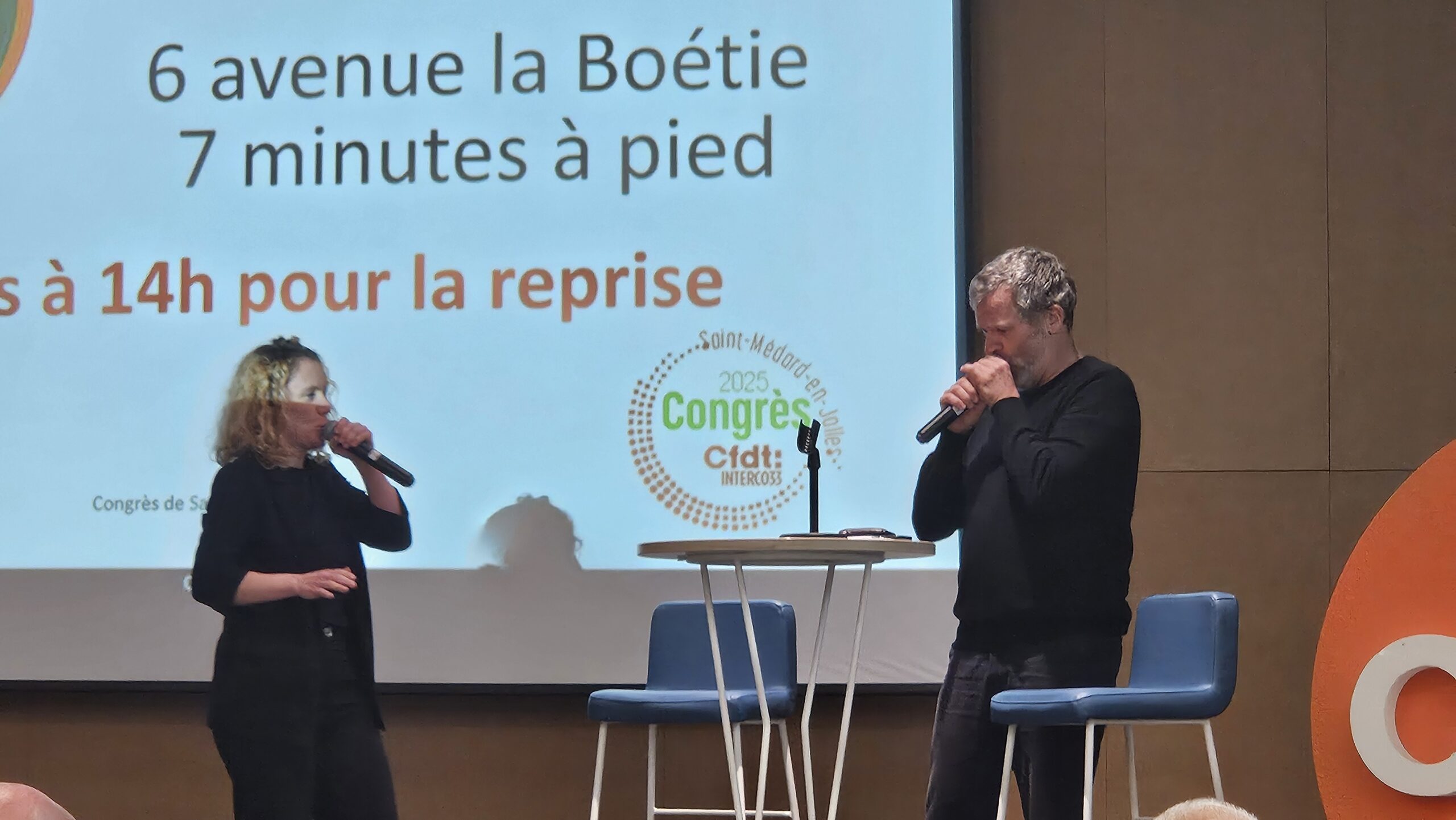Le BIP ponctue le Congrès de leurs interventions et  provoque des éclats de rire