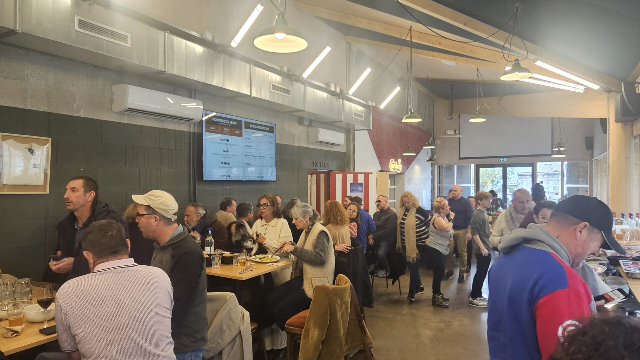 Repas au Green Shark